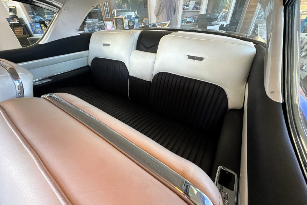 1957 Cadillac EL DORADO Base
