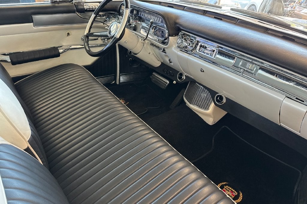 1957 Cadillac EL DORADO Base