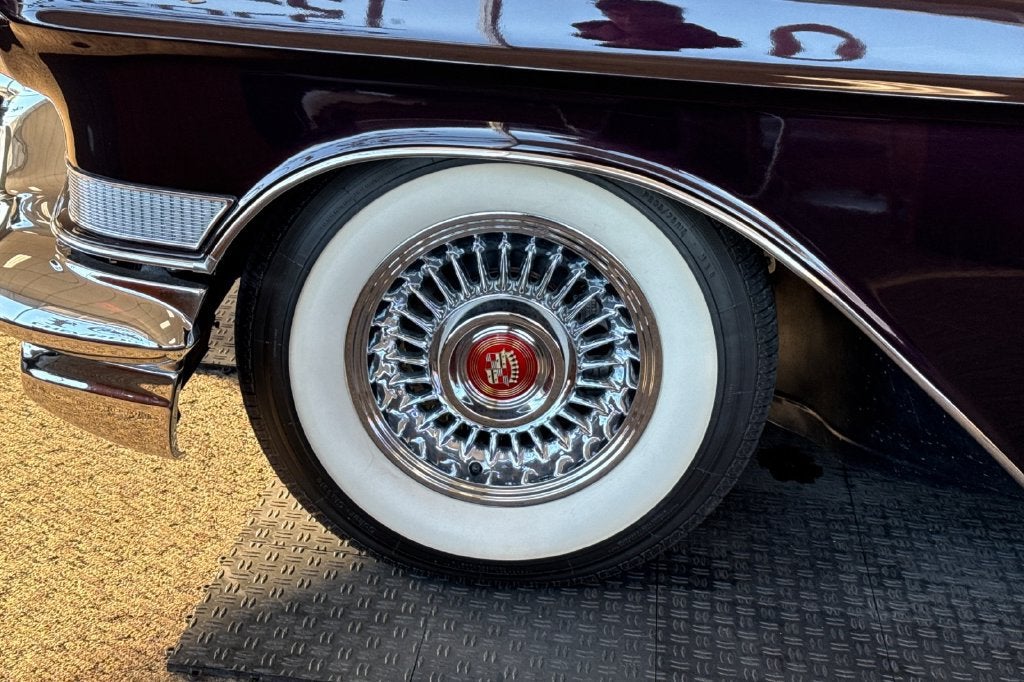 1957 Cadillac EL DORADO Base