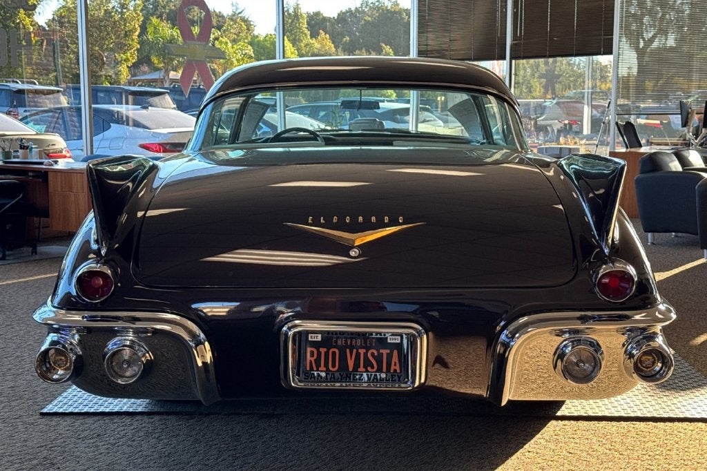 1957 Cadillac EL DORADO Base