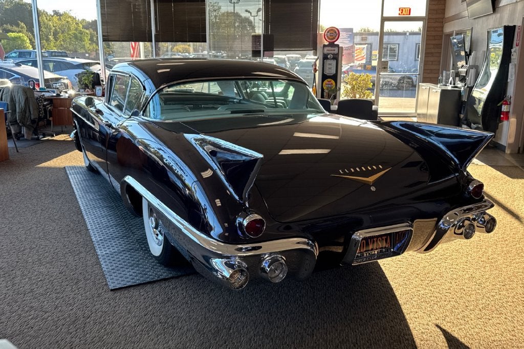 1957 Cadillac EL DORADO Base