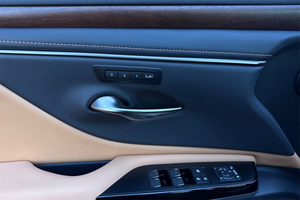 2024 Lexus ES ES 350