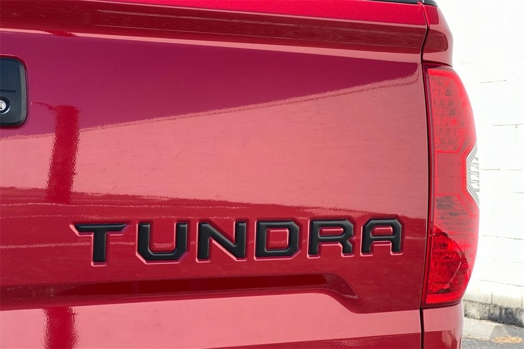 2017 Toyota Tundra 4WD SR5
