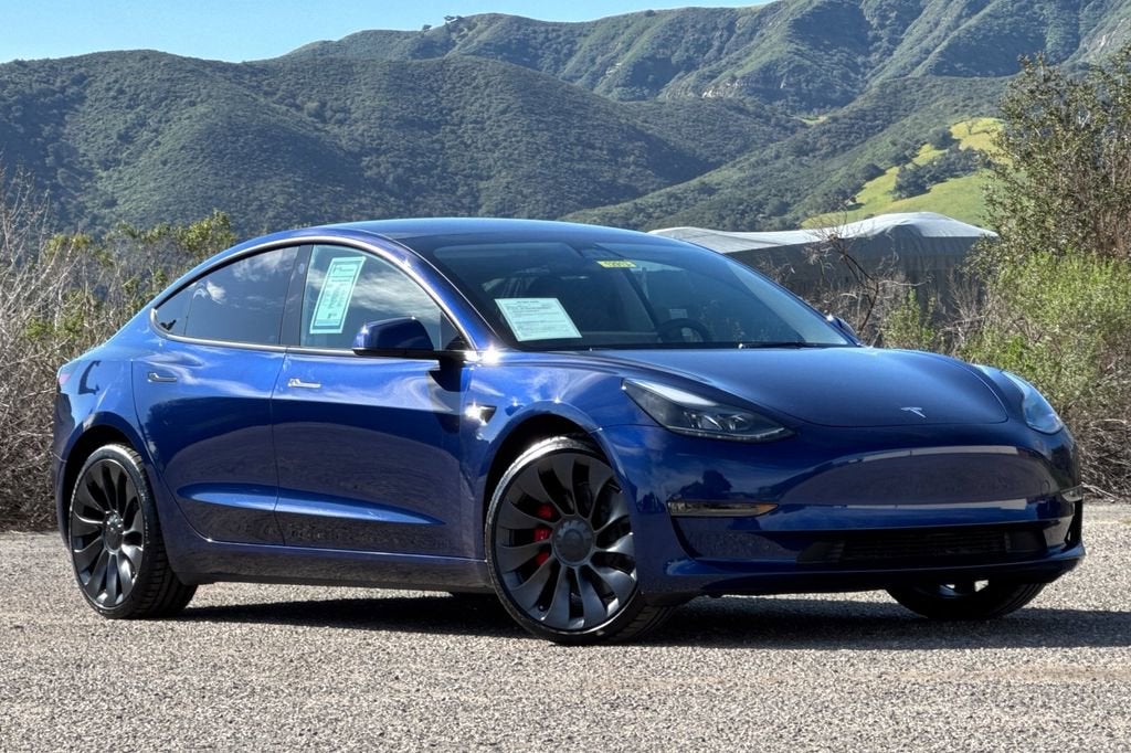 2023 Tesla Model 3 Performance