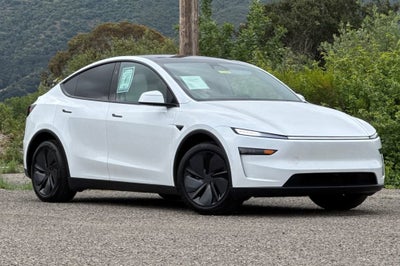 2026 Tesla Model Y Premium