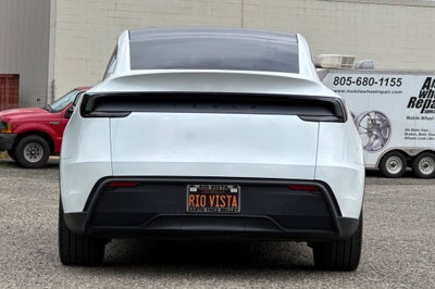 2026 Tesla Model Y Premium