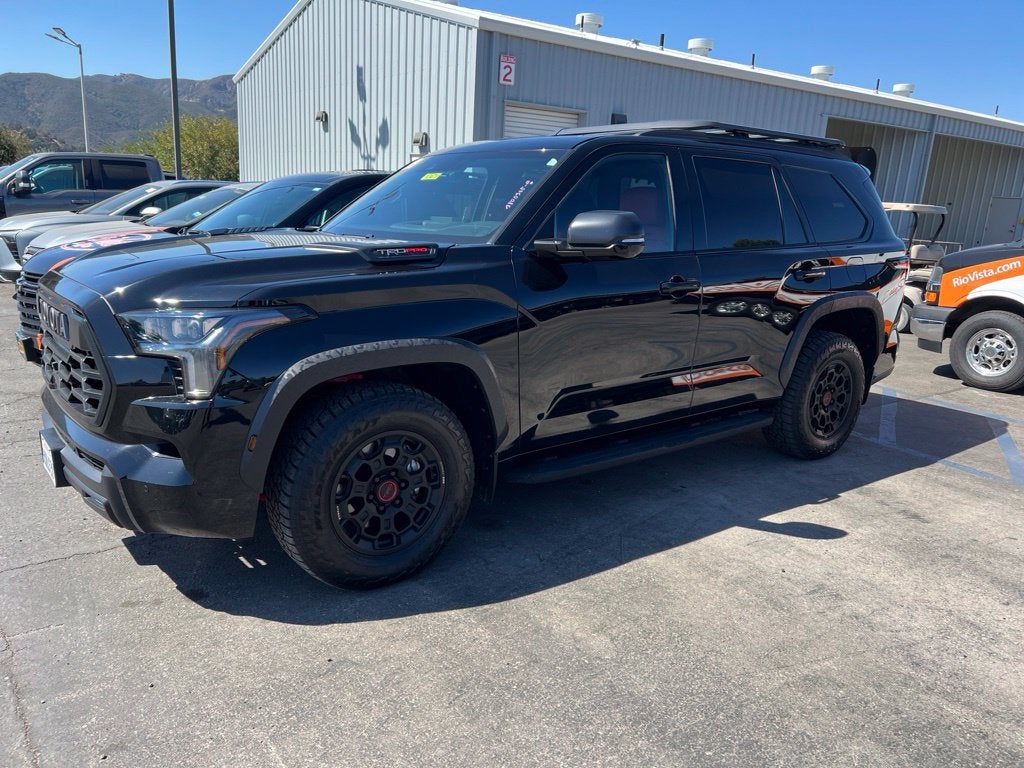 2025 Toyota Sequoia SR5