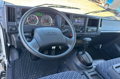 2024 Isuzu NRR Base