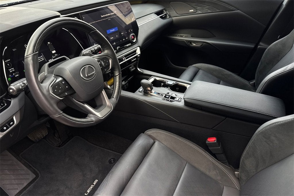 2025 Lexus RX RX 450h+ Luxury