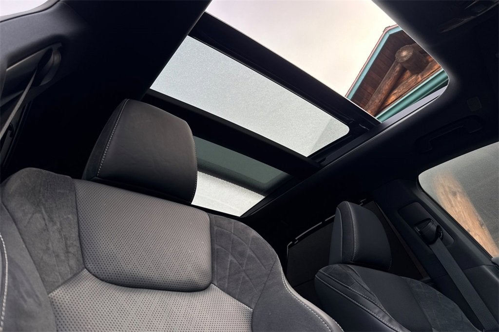 2025 Lexus RX RX 450h+ Luxury