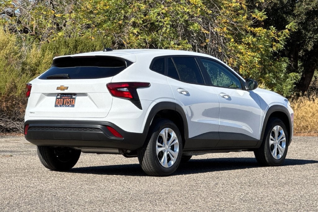 2026 Chevrolet Trax LS