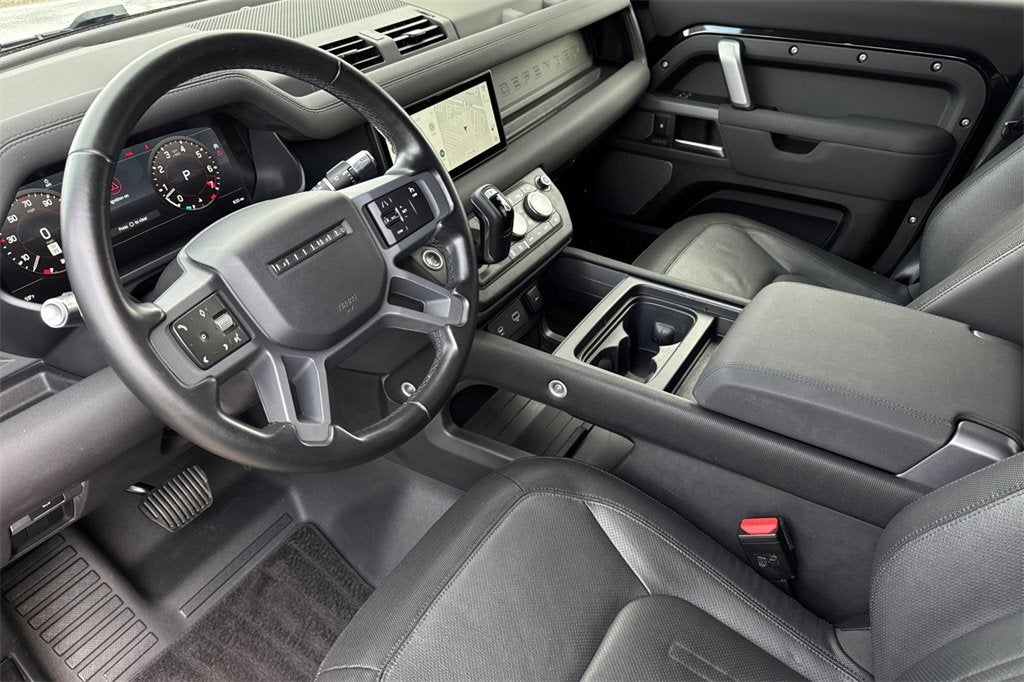 2022 Land Rover Defender X-Dynamic SE