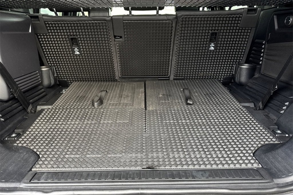 2022 Land Rover Defender X-Dynamic SE