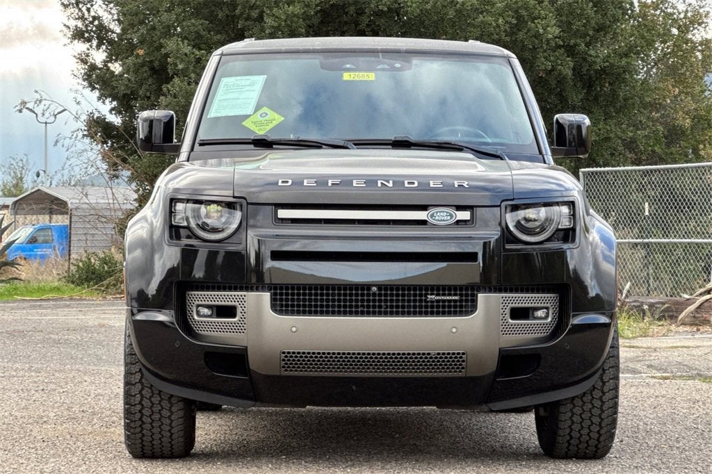 2022 Land Rover Defender X-Dynamic SE