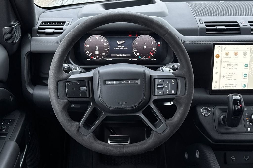 2023 Land Rover Defender V8