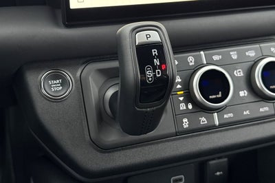 2023 Land Rover Defender V8