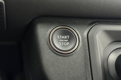 2023 Land Rover Defender V8