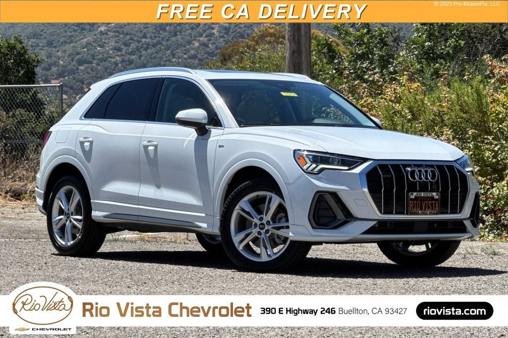2022 Audi Q3 S line Premium Plus