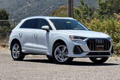 2022 Audi Q3 S line Premium Plus