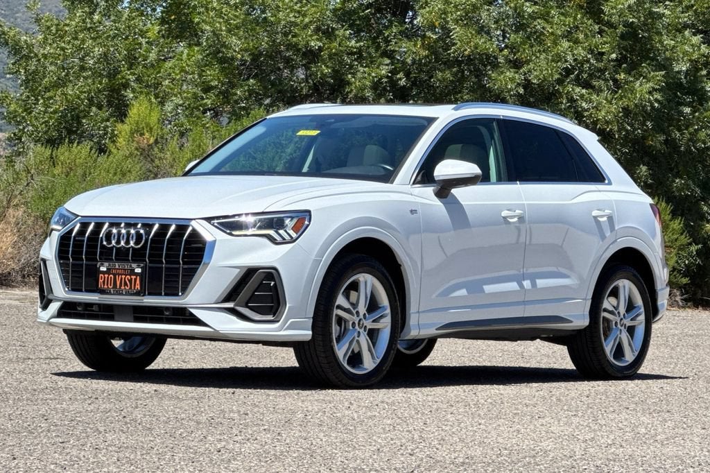 2022 Audi Q3 S line Premium Plus